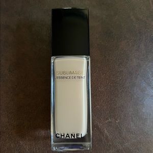 CAHNEL SUBLIMAGE FOUNDATION BEIGE 30